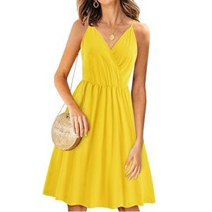 New Yellow V-Neck Spaghetti Strap Dress Size Large